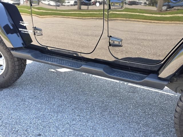 Used 2014 Jeep Wrangler Unlimited Sahara AWD/4WD image 25