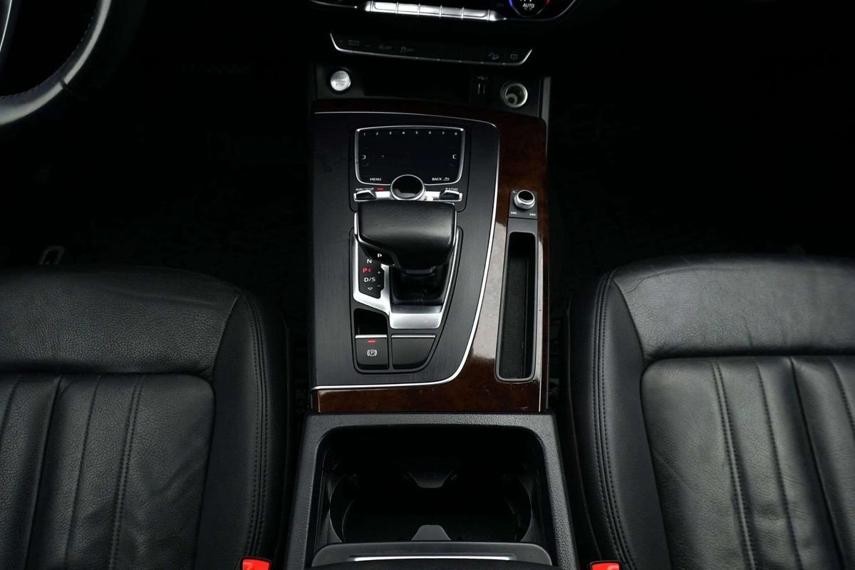 Used 2018 Audi Q5 2.0T Premium AWD/4WD image 24