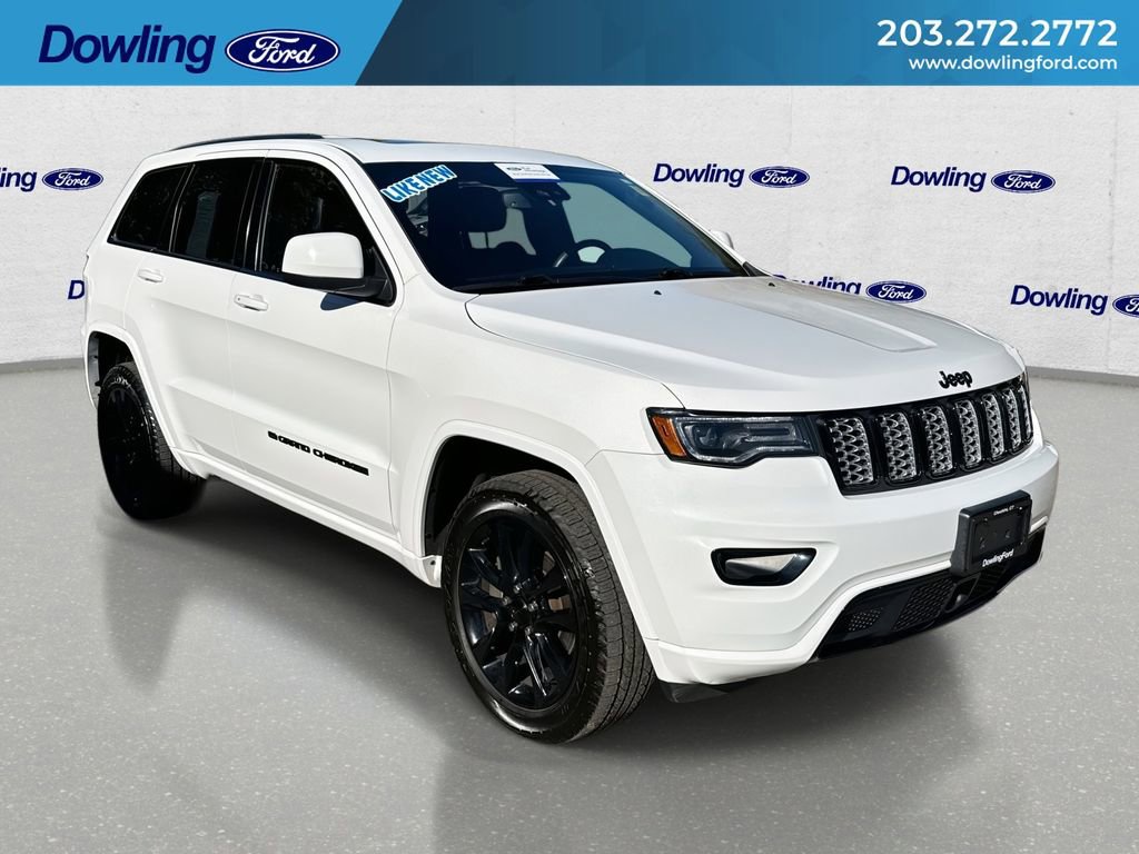 Used 2022 Jeep Grand Cherokee Laredo X image 1