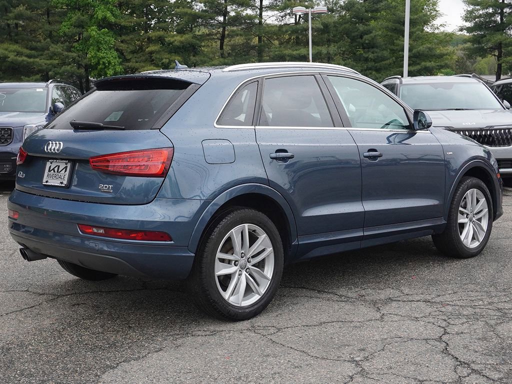 Used 2018 Audi Q3 2.0T Premium Plus w/ Premium Plus Package AWD/4WD image 10