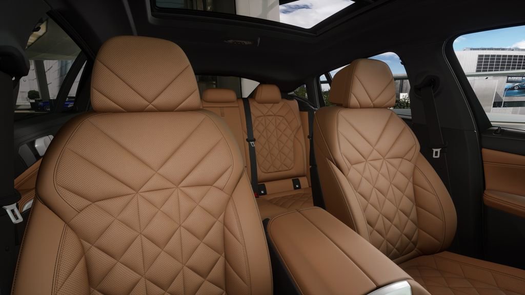 New 2026 BMW X6 xDrive40i image 11