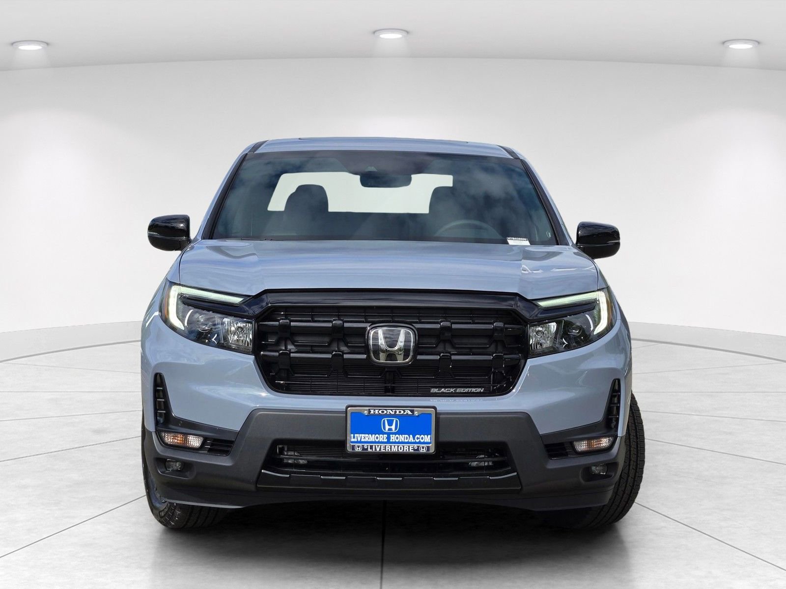 New 2026 Honda Ridgeline Black Edition image 2
