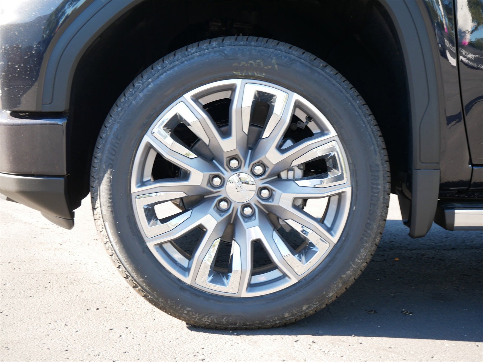New 2026 GMC Sierra 1500 Denali w/ Denali Reserve Package image 4