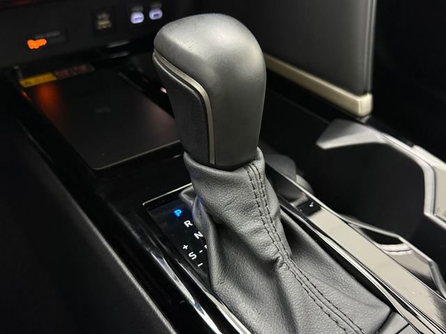 Used 2025 Toyota Camry XSE FWD image 20