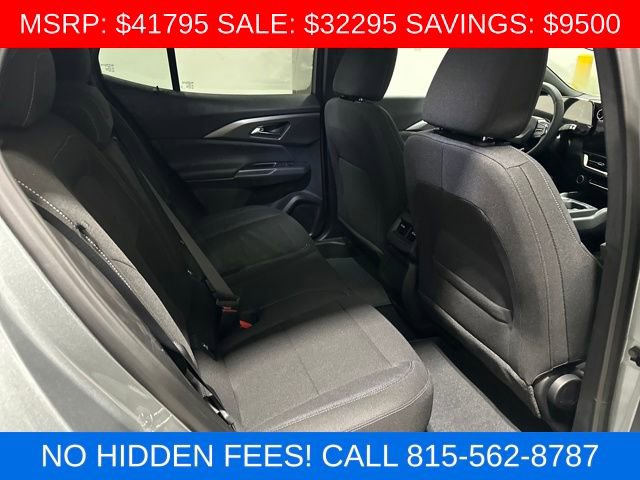 New 2026 Chevrolet Equinox EV LT image 12