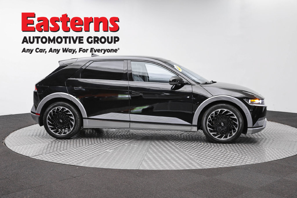Used 2023 Hyundai Ioniq 5 Limited AWD/4WD image 6