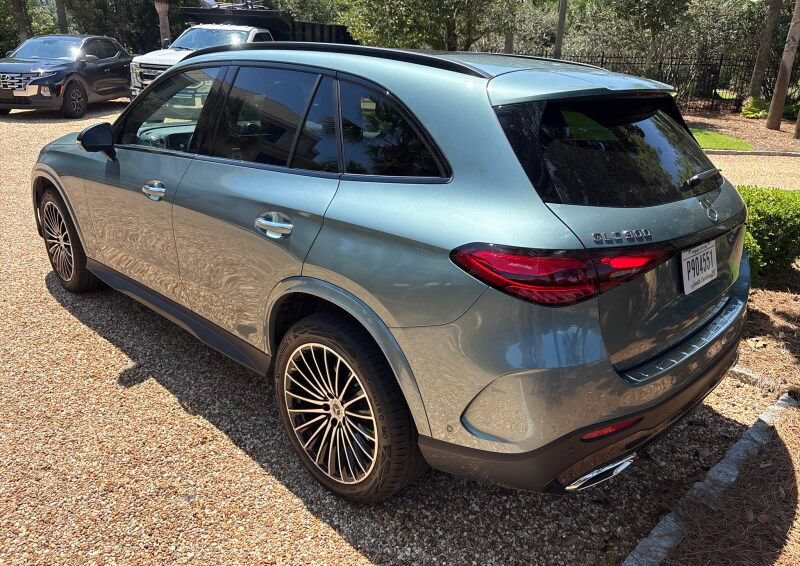 Used 2025 Mercedes-Benz GLC 300 image 20