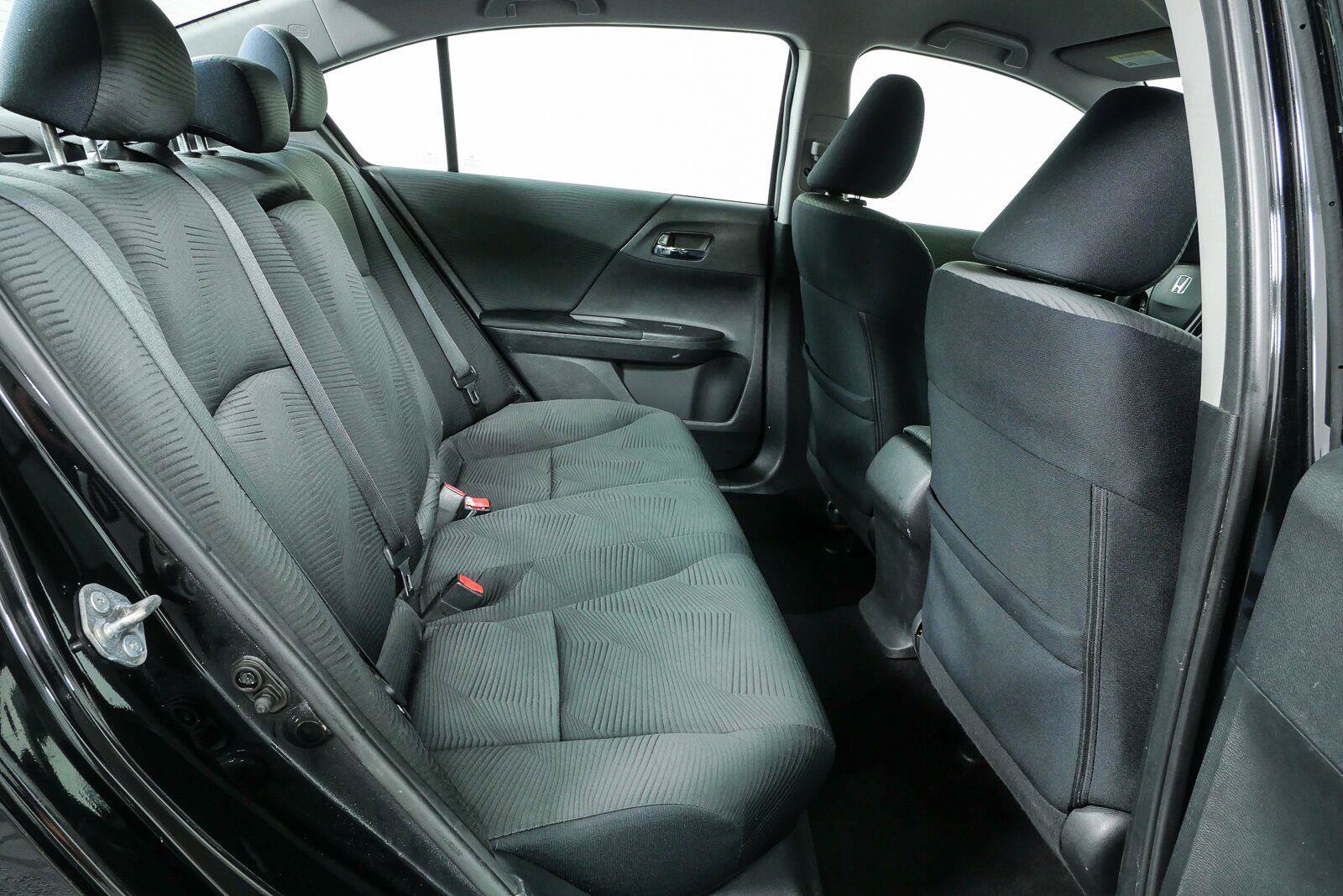 Used 2016 Honda Accord LX image 18
