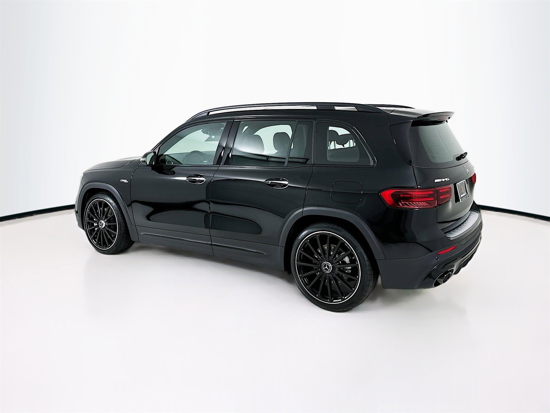 New 2026 Mercedes-Benz GLB 35 AMG 4MATIC image 6