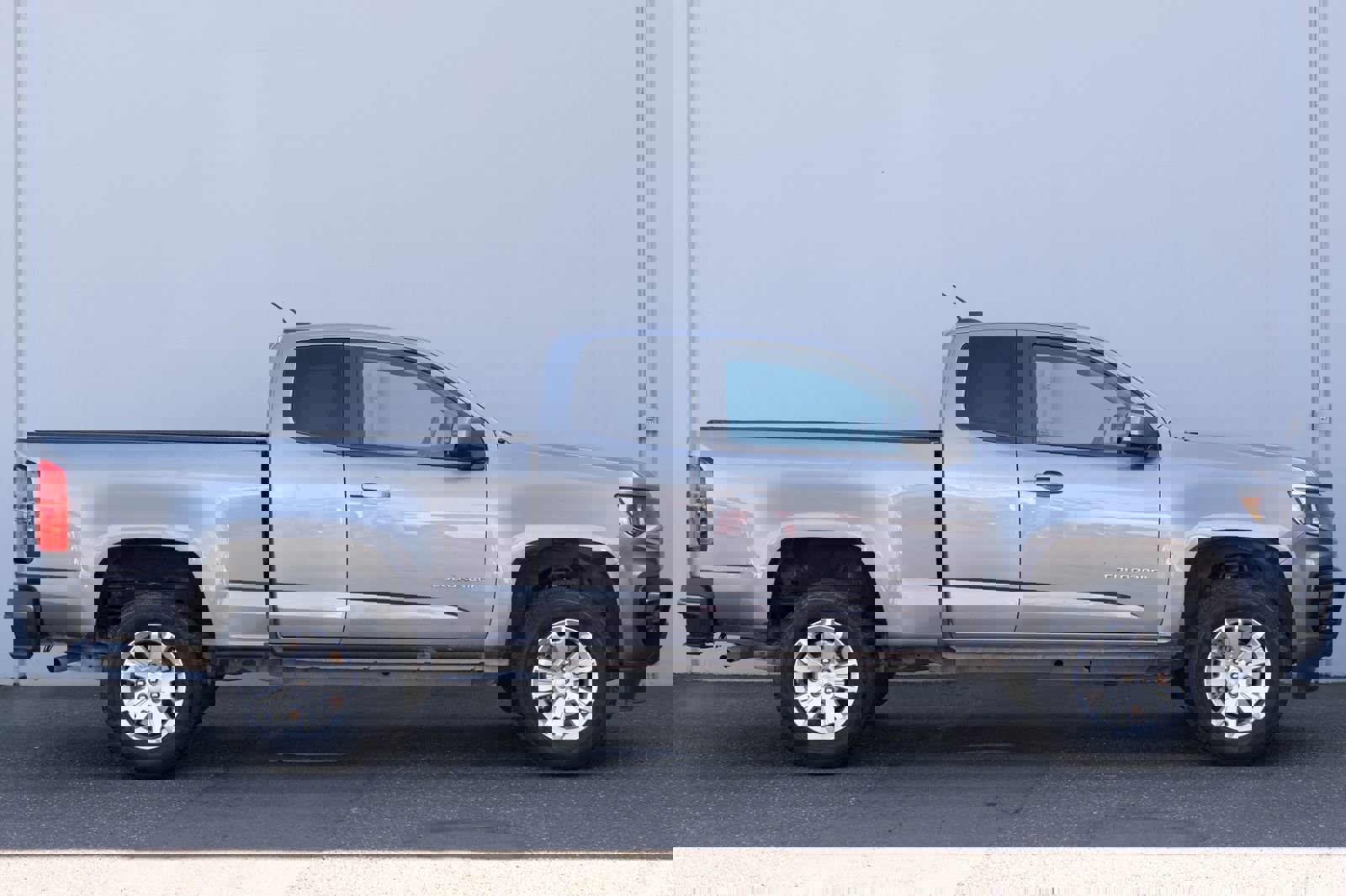 Used 2021 Chevrolet Colorado LT w/ Fleet Safety Package image 23