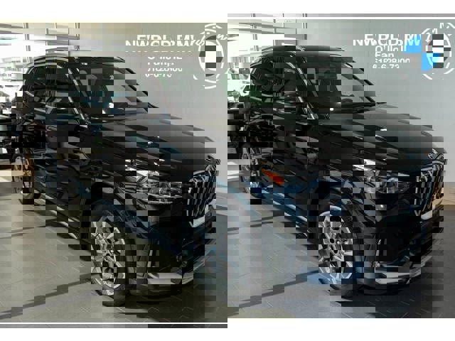 Used 2025 BMW X1 xDrive28i w/ Technology Package image 41