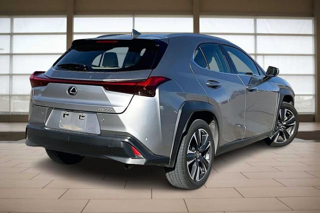 Used 2020 Lexus UX 200 w/ Premium Package image 2