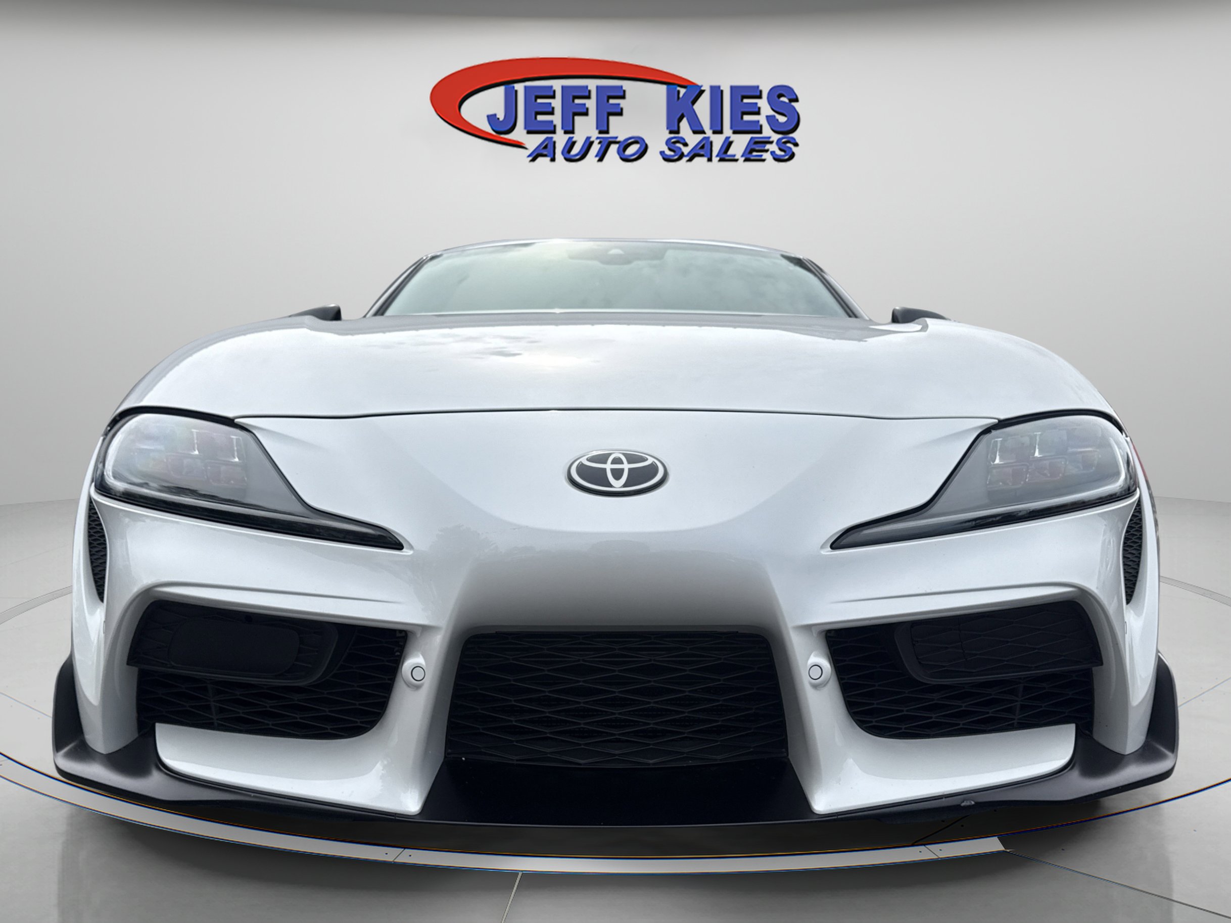 Used 2022 Toyota Supra Premium w/ Driver Assist Package RWD image 8