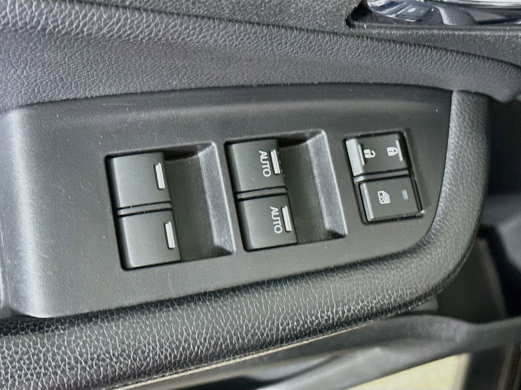 Used 2018 Honda Pilot EX-L image 17