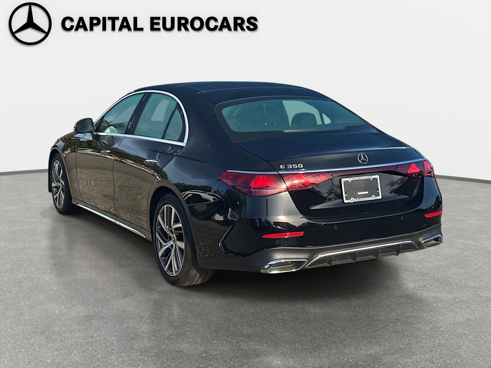 Used 2025 Mercedes-Benz E 350 Sedan image 7