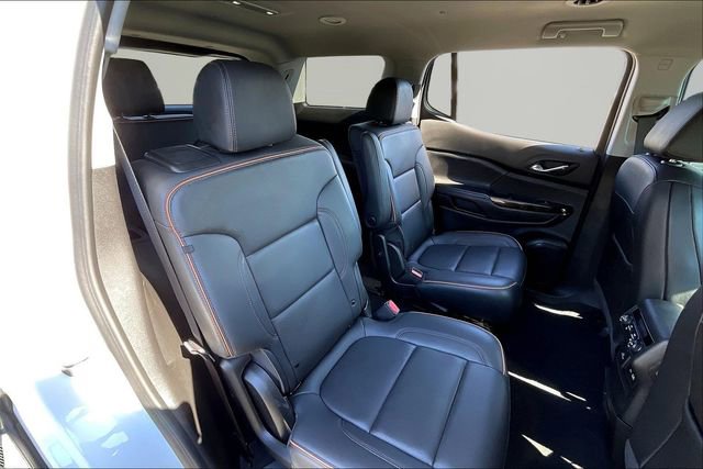 Used 2023 GMC Acadia AT4 w/ Preferred Package image 17