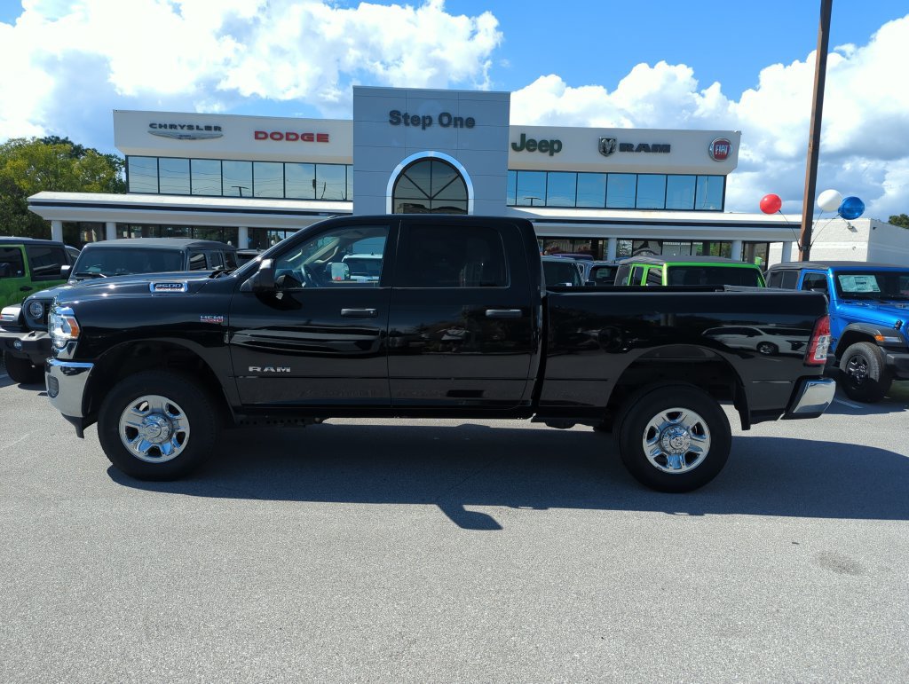Used 2022 RAM 2500 Big Horn AWD/4WD image 3