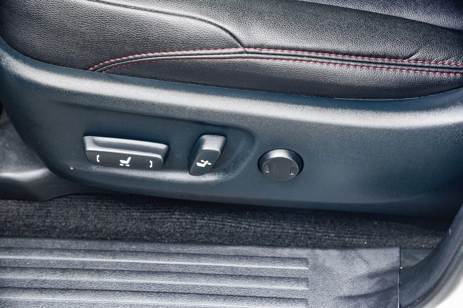 Certified 2023 Toyota 4Runner TRD Off-Road Premium w/ Moonroof Package image 24