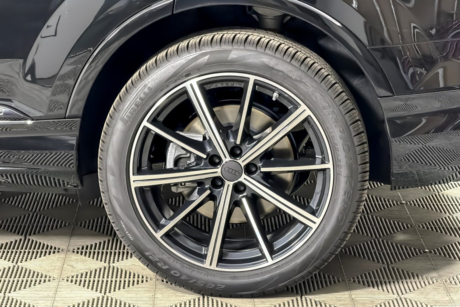 New 2026 Audi Q7 2.0T Premium Plus AWD/4WD image 24