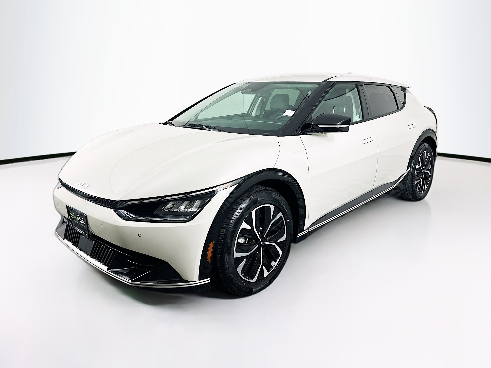 Used 2022 Kia EV6 Wind image 3