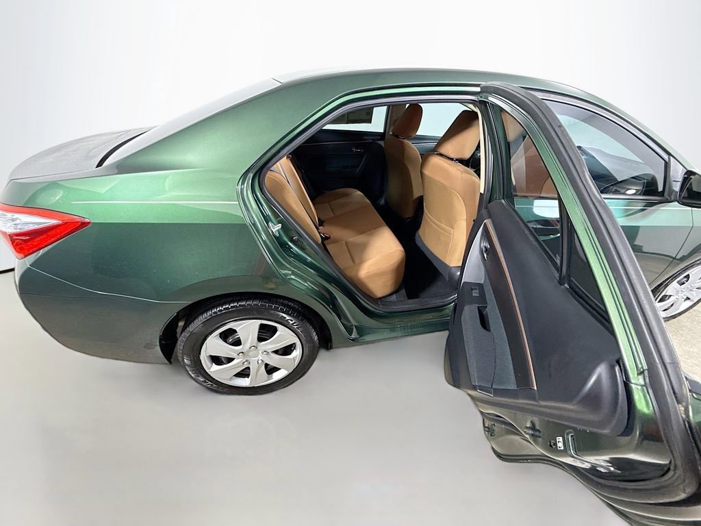 Used 2016 Toyota Corolla LE FWD image 24