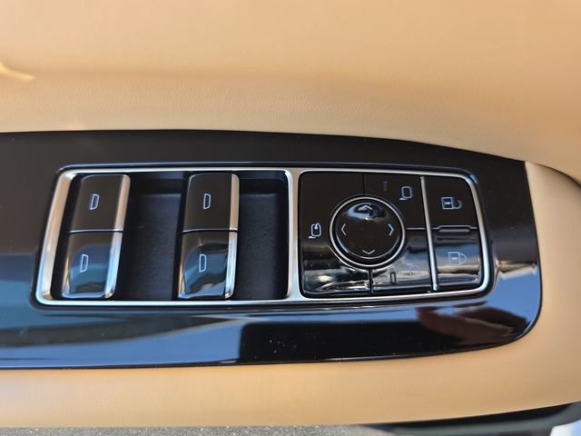 New 2025 Cadillac Escalade IQ Sport 2 image 30