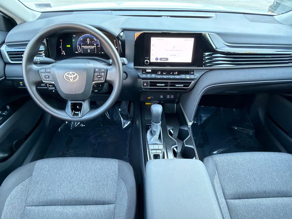 Used 2026 Toyota Camry LE w/ Convenience Package FWD image 16