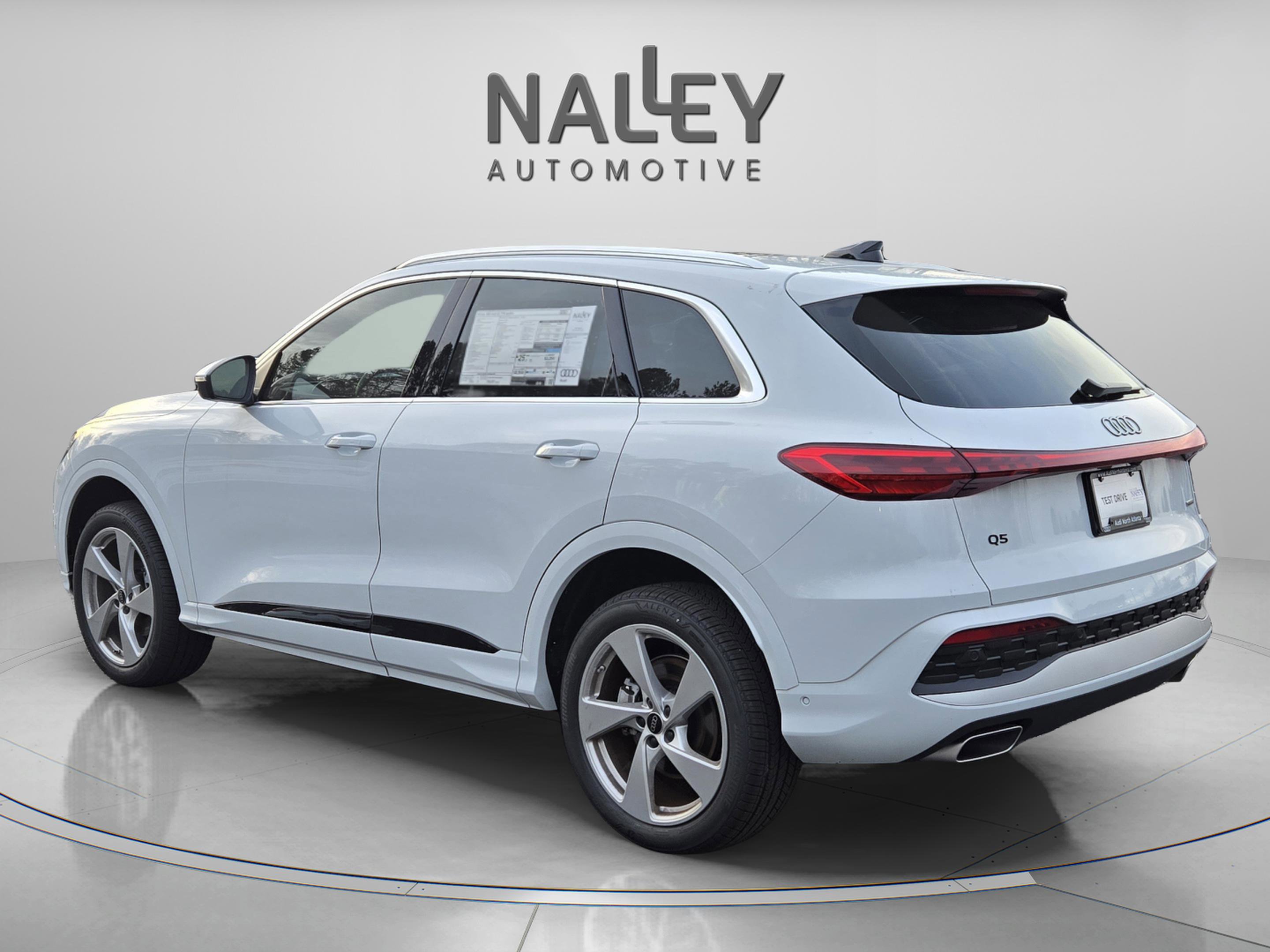 New 2025 Audi Q5 Premium Plus image 4