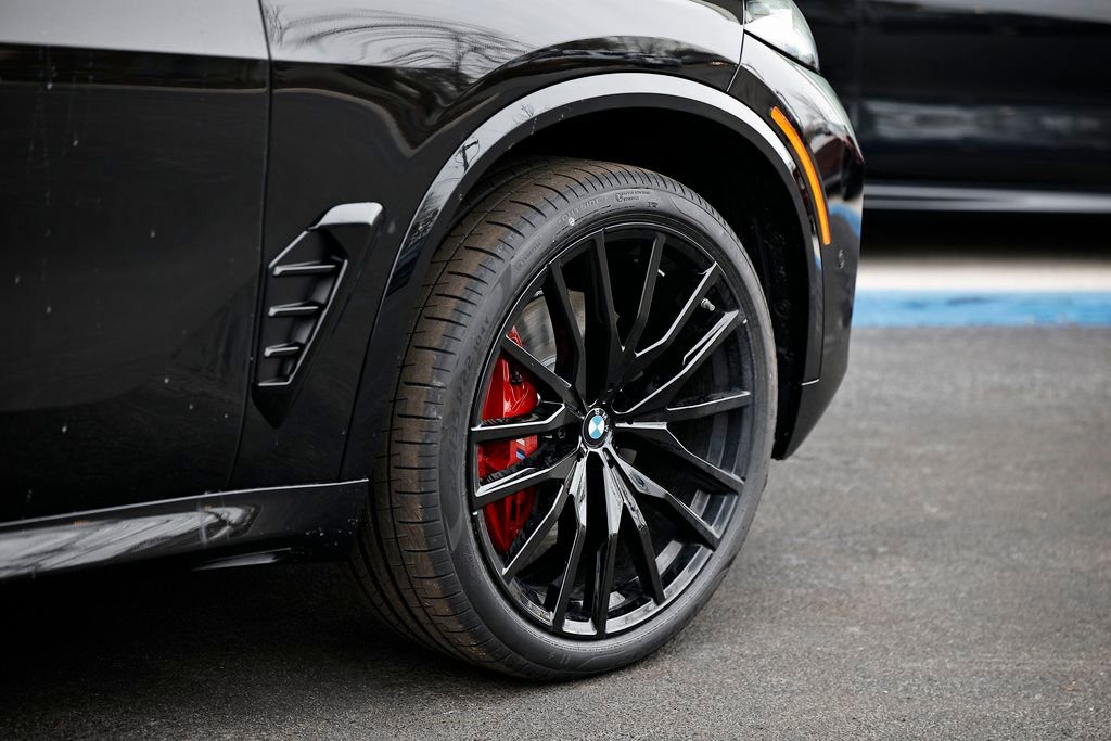 New 2026 BMW X5 xDrive40i w/ M Sport Package image 5