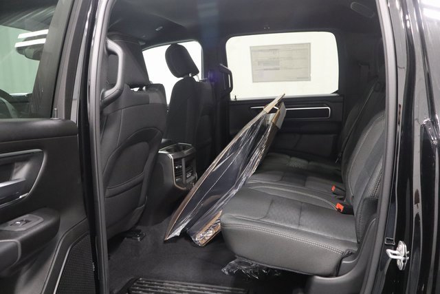 New 2026 RAM 1500 4x4 Crew Cab image 12