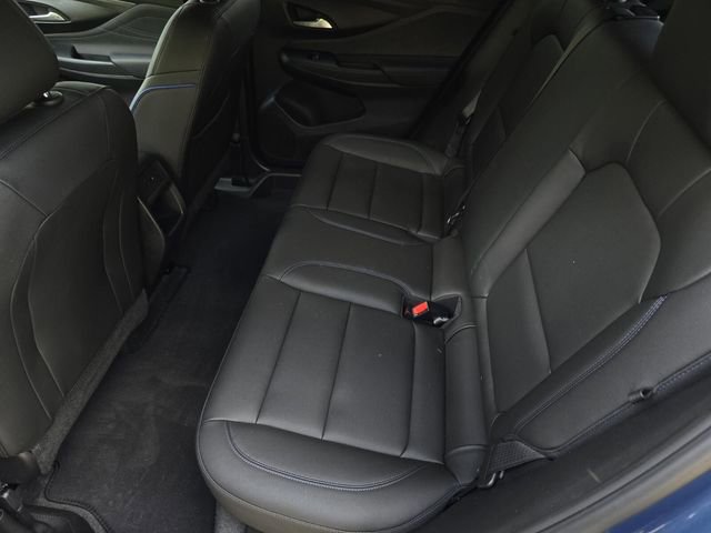 Used 2025 Buick Envista Sport Touring w/ Convenience I Package FWD image 29