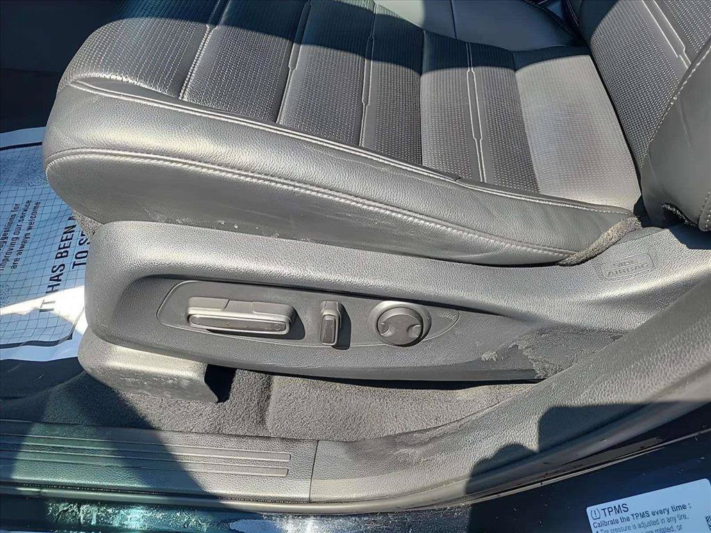 Used 2024 Honda CR-V EX-L image 15