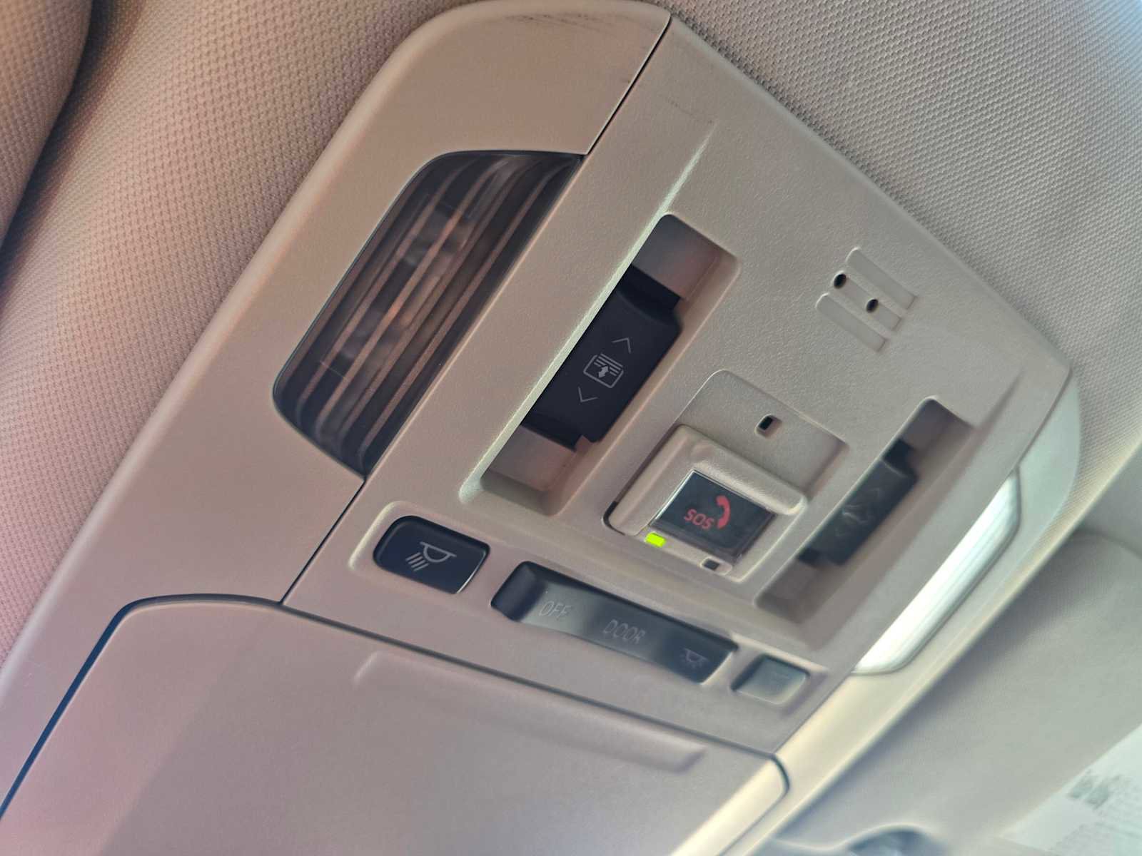 Used 2023 Toyota Highlander Platinum image 36