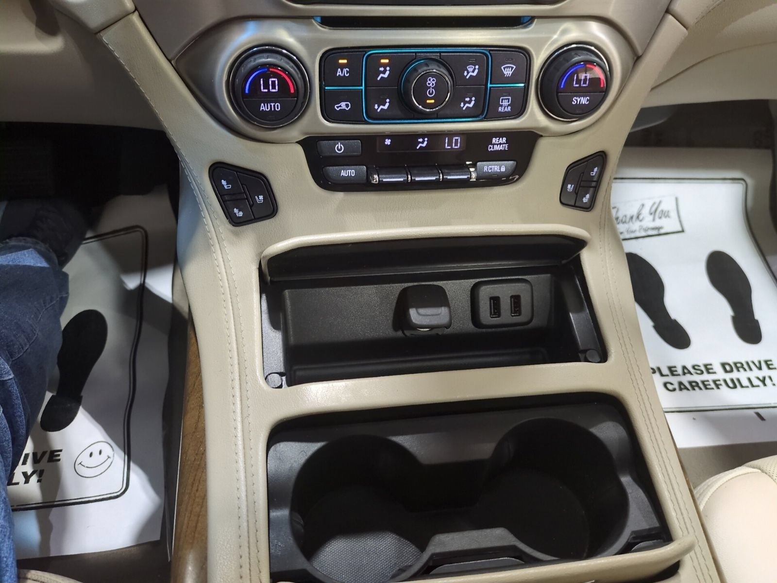 Used 2019 GMC Yukon Denali w/ Open Road Package AWD/4WD image 26