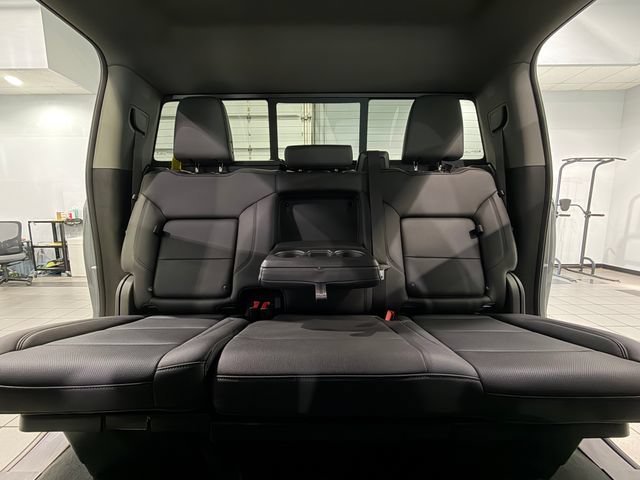 Used 2023 GMC Sierra 1500 SLT w/ SLT Premium Plus Package AWD/4WD image 29