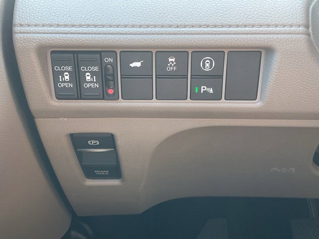 Used 2023 Honda Odyssey Elite image 38