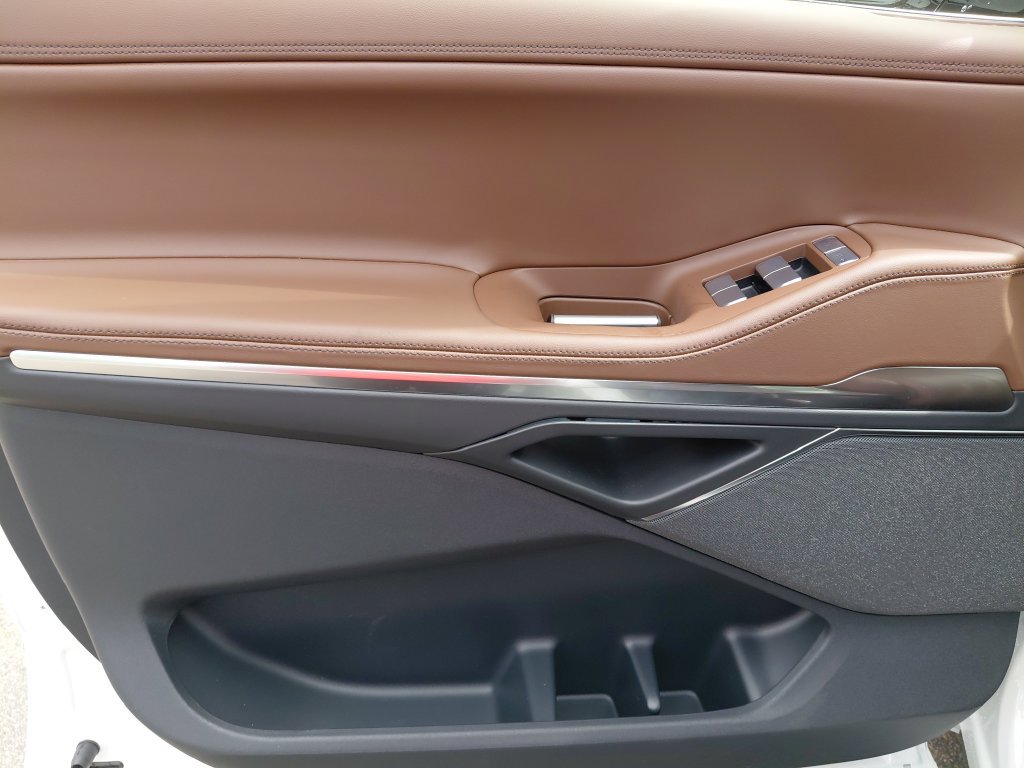 New 2026 Lincoln Navigator L Reserve AWD/4WD image 13