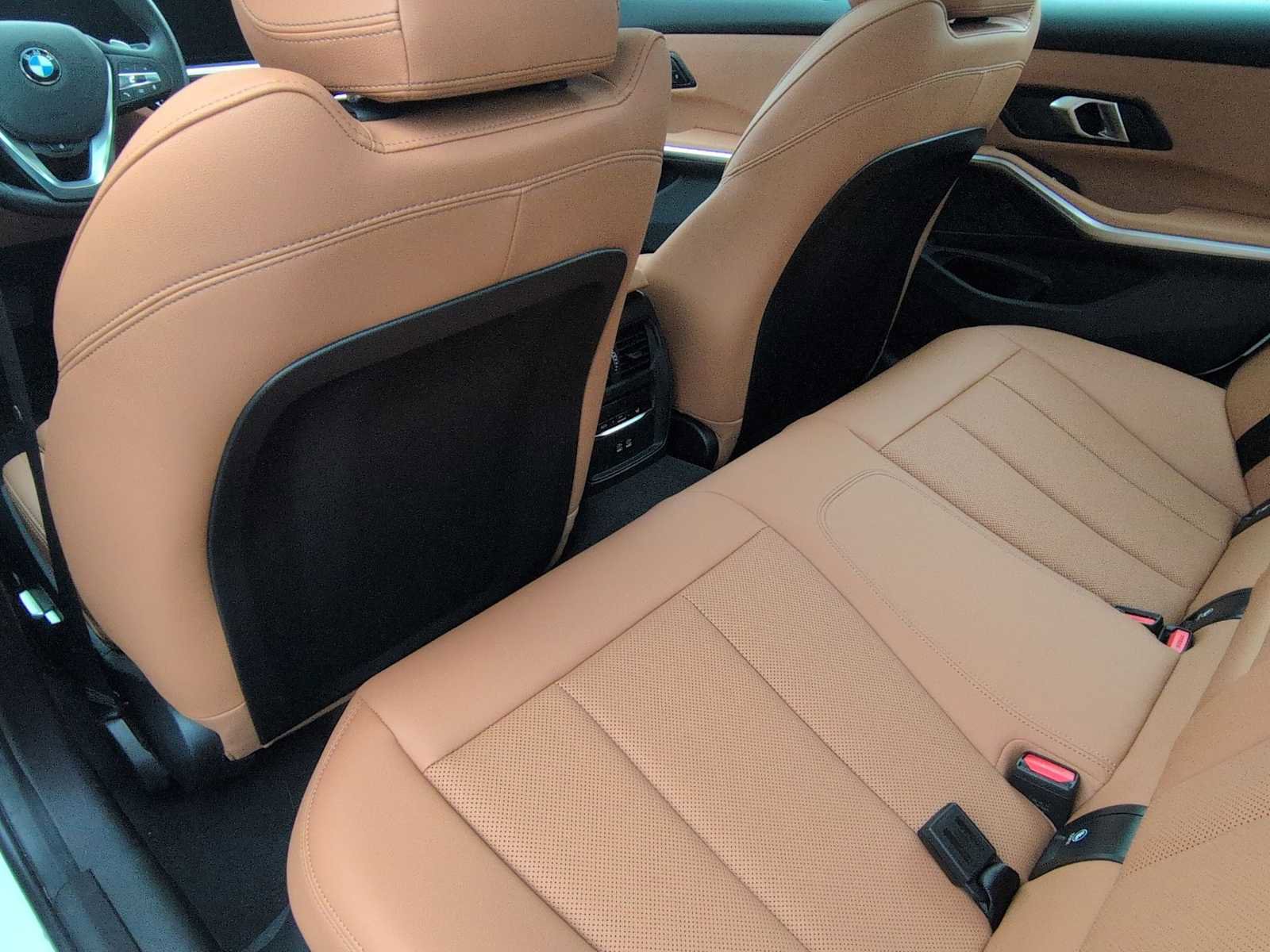 Used 2024 BMW 330i xDrive 330i xDrive w/ Convenience Package image 25