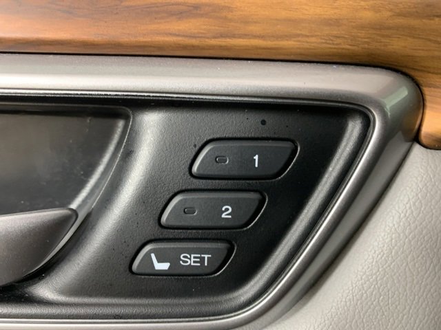 Used 2022 Honda CR-V EX-L image 17