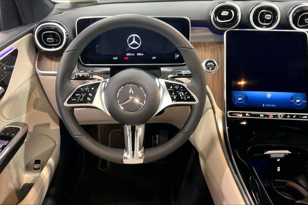 Used 2024 Mercedes-Benz Sprinter 3500 image 5