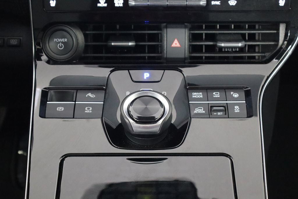 Used 2023 Subaru Solterra AWD image 29