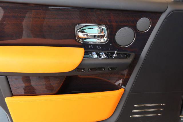 Certified 2023 Rolls-Royce Phantom Sedan image 15