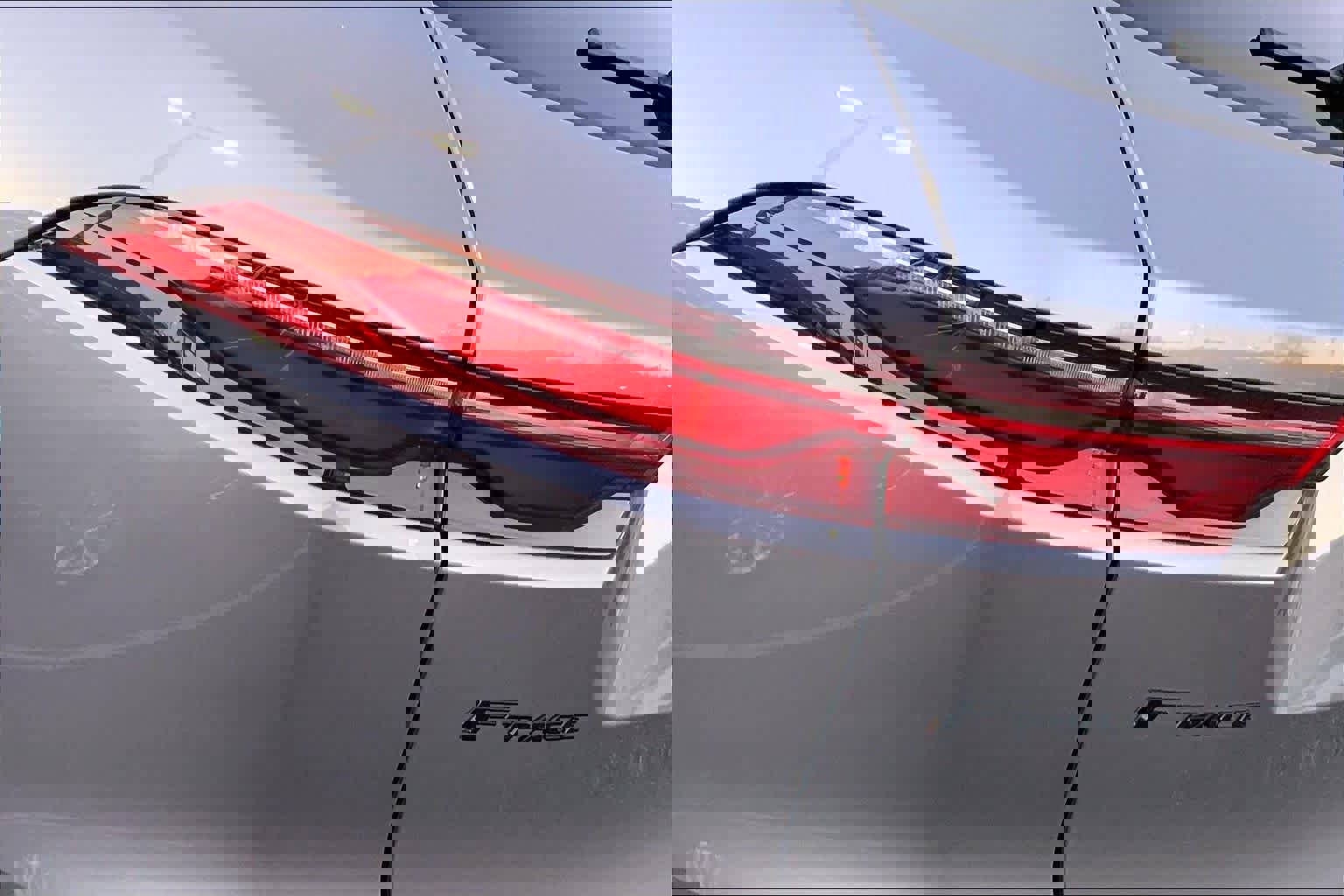 Used 2021 Jaguar F-PACE S image 28