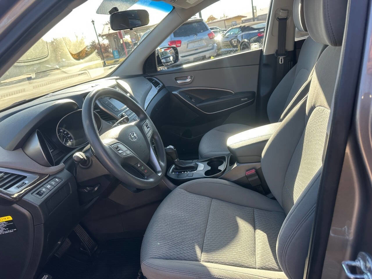 Used 2017 Hyundai Santa Fe Sport image 10