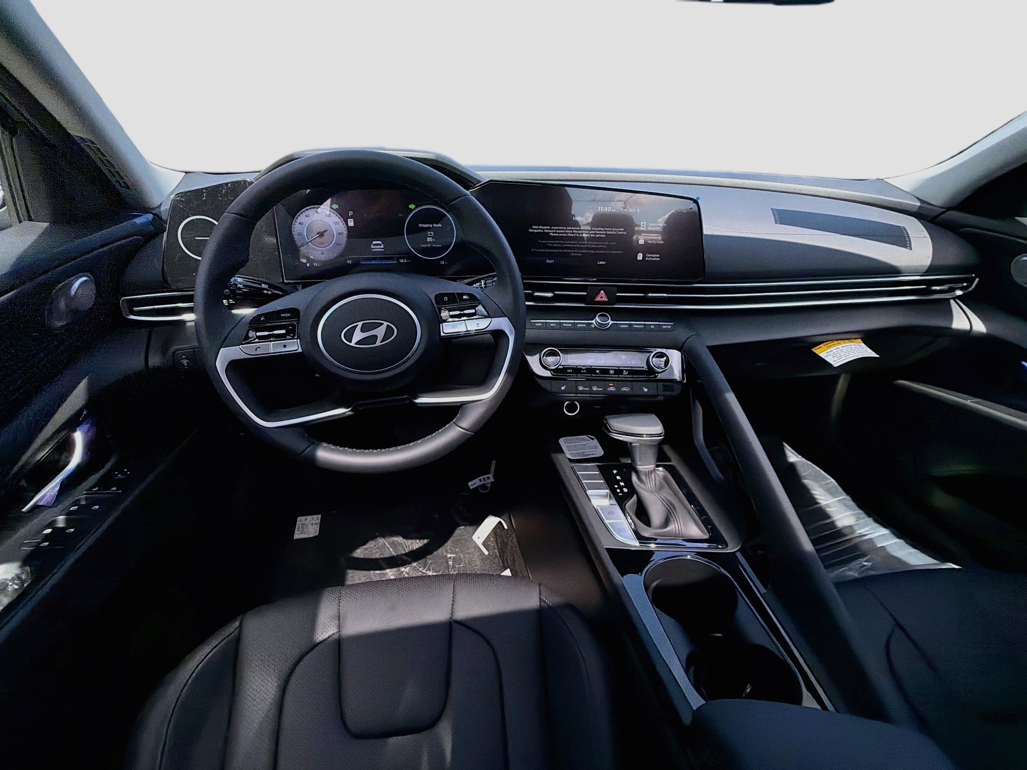 New 2026 Hyundai Elantra Limited FWD image 17