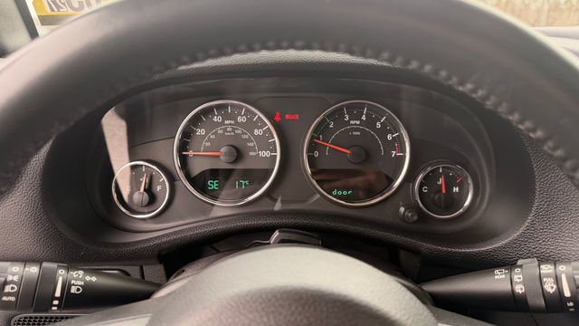 Used 2018 Jeep Wrangler Unlimited Rubicon image 25
