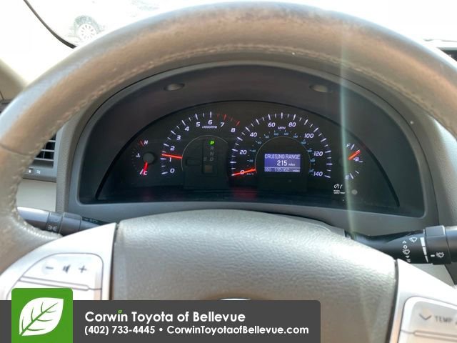 Used 2011 Toyota Camry XLE w/ SE/XLE Extra-Value Pkg image 9