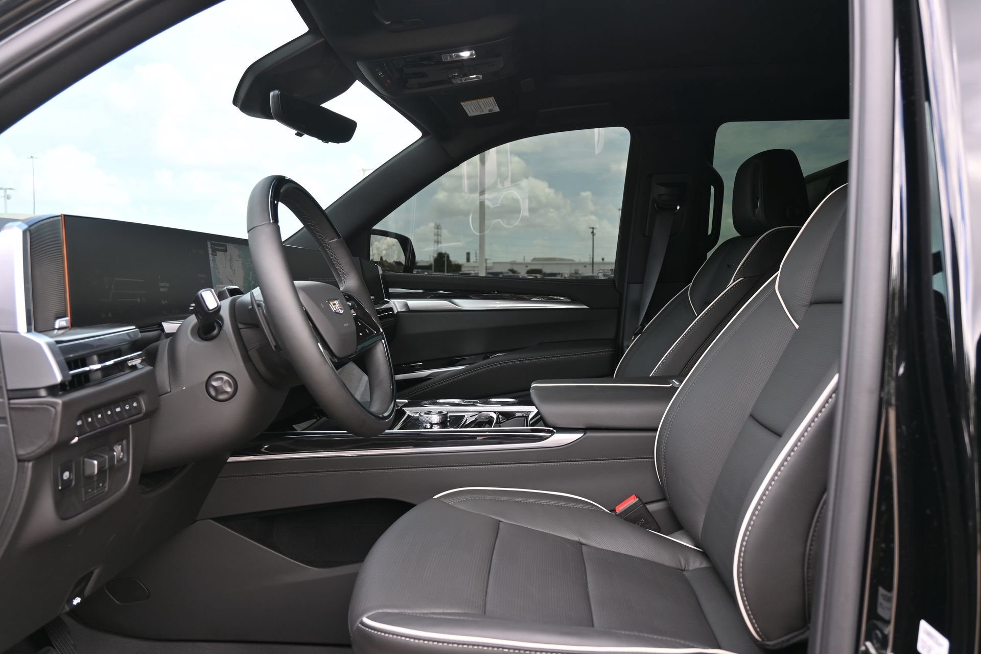 Certified 2026 Cadillac Escalade Sport w/ Touring Package AWD/4WD image 20