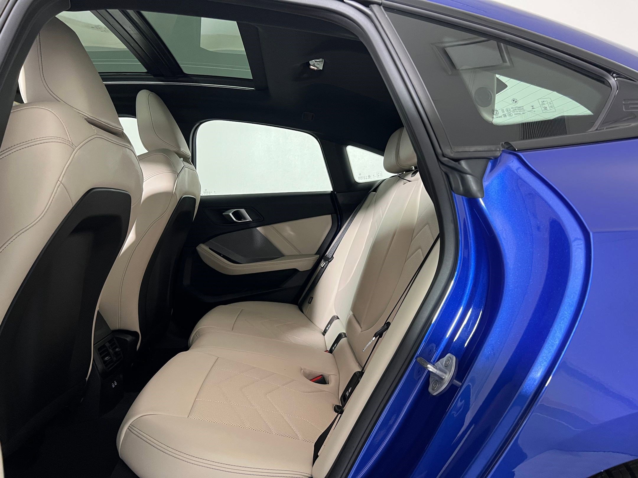 Used 2025 BMW M235i xDrive w/ Premium Package image 14