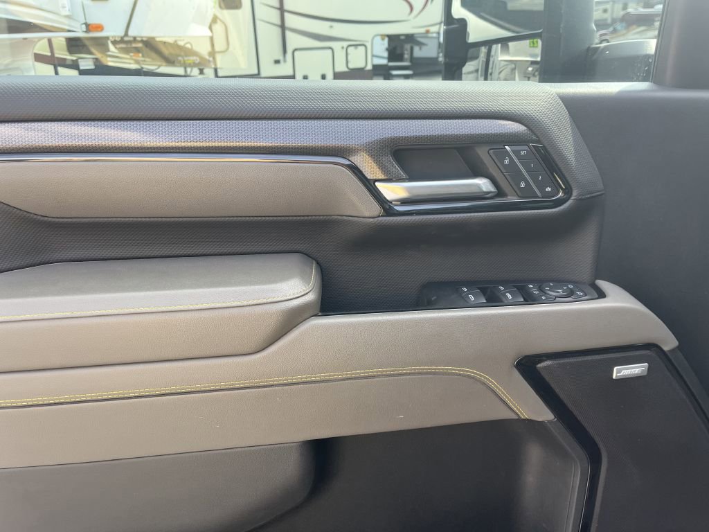 Used 2024 Chevrolet Silverado 2500 ZR2 w/ Technology Package image 22